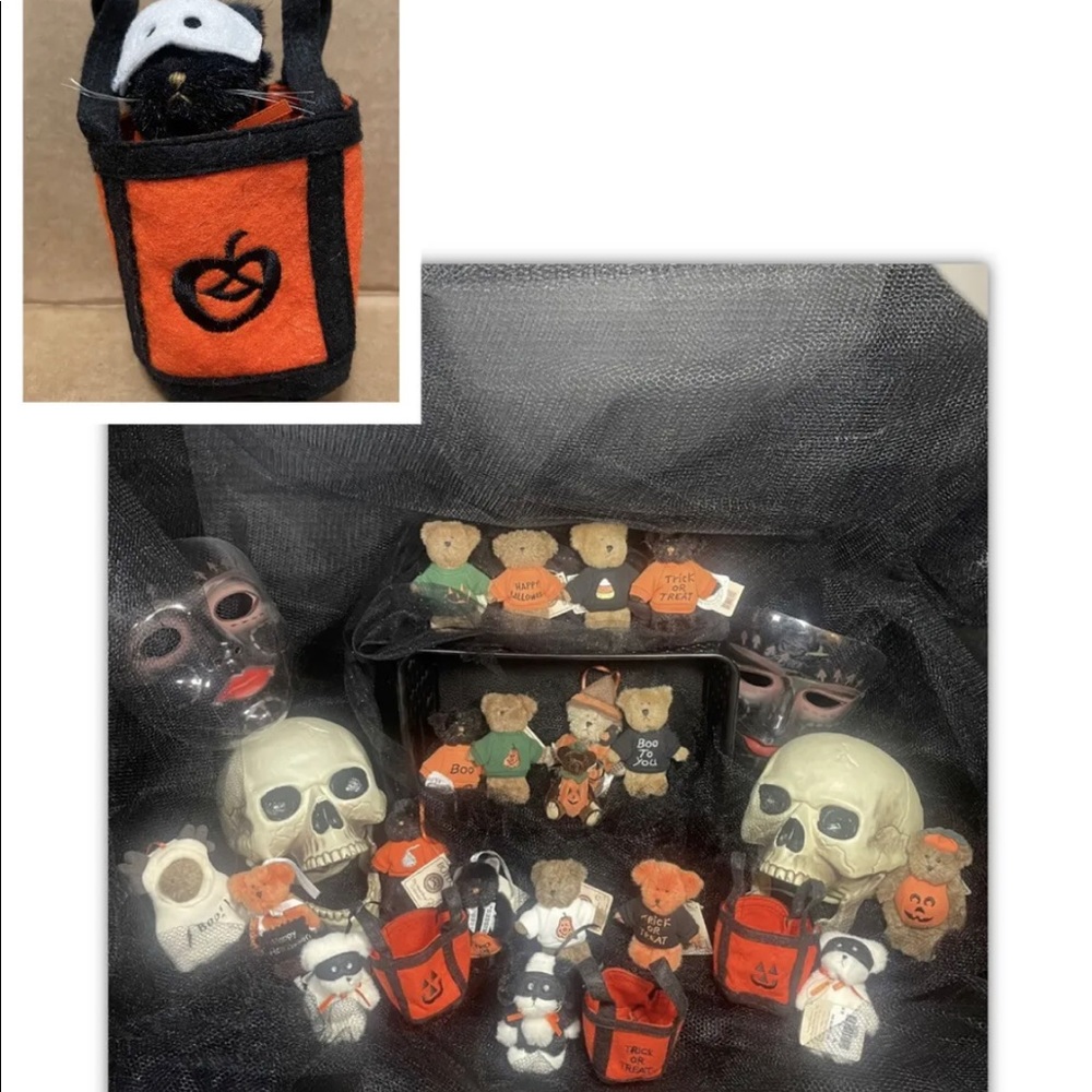 Retired Lot of 20 Halloween Boyds’ Bears Mini Bears w VHTF Trick Or Treat Dog